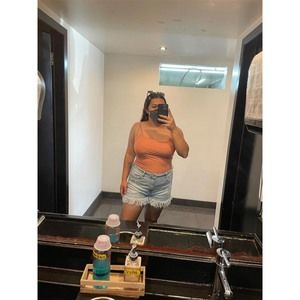 Meet your Posher, Joanna